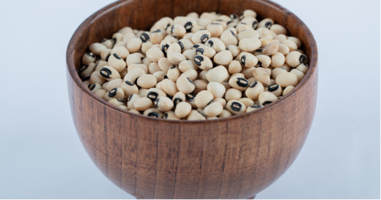  Black-Eyed Peas For Dogs As A Meal